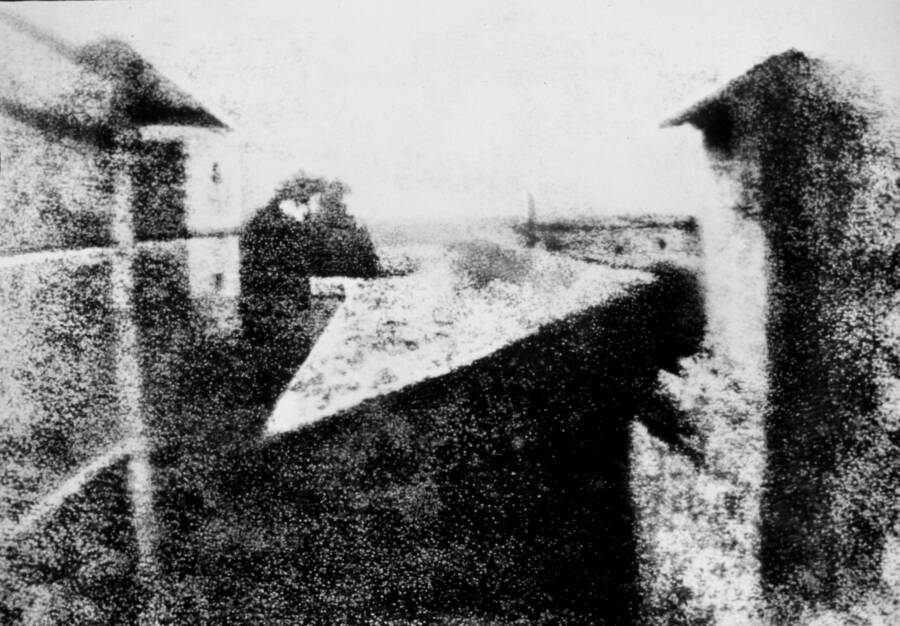 نمایی از پنجره در Le Gras، اولین عکس گرفته شده در دنیا